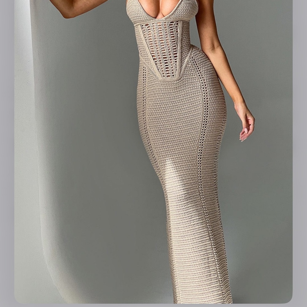 BEIGE MAXI DRESS